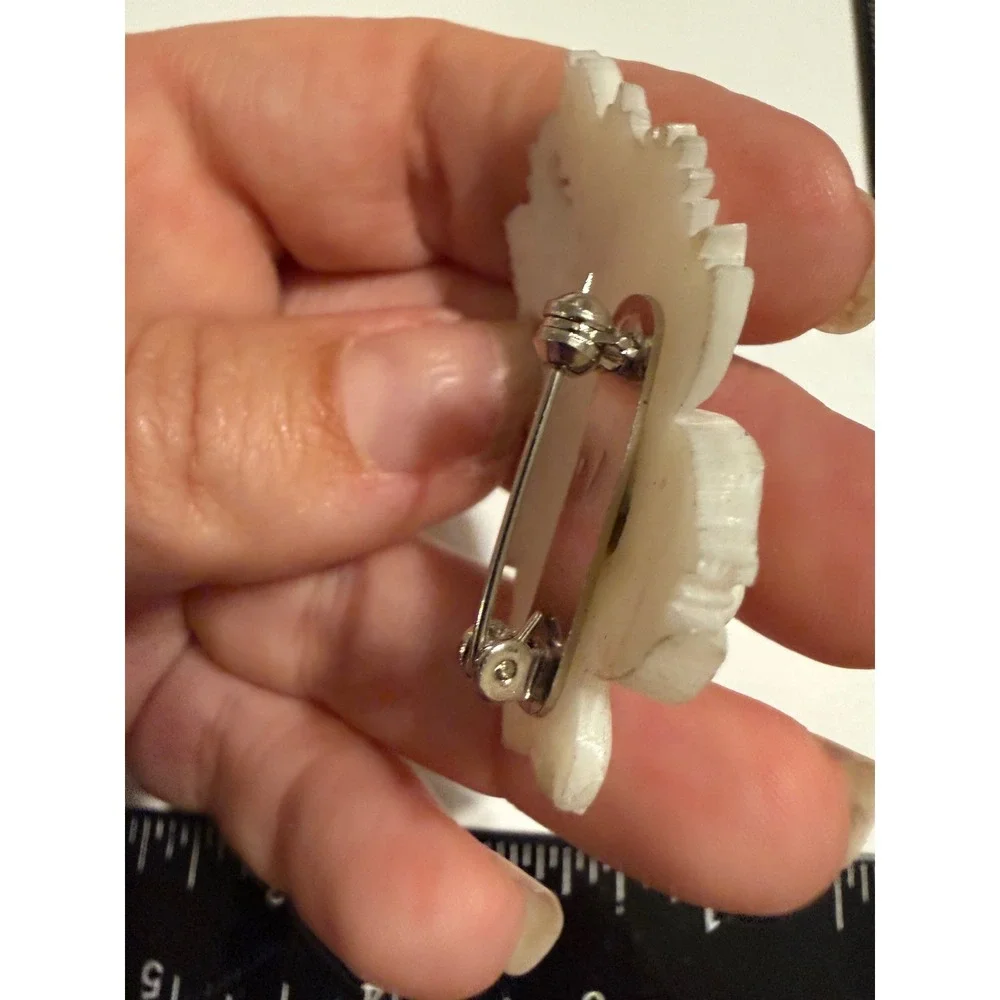 Carved Mother of Pearl Rose Brooch Pin Faux Pearl Center Floral Shell Jewelry